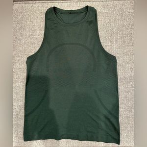 Lululemon swiftly tank, cropped, high neck size 4